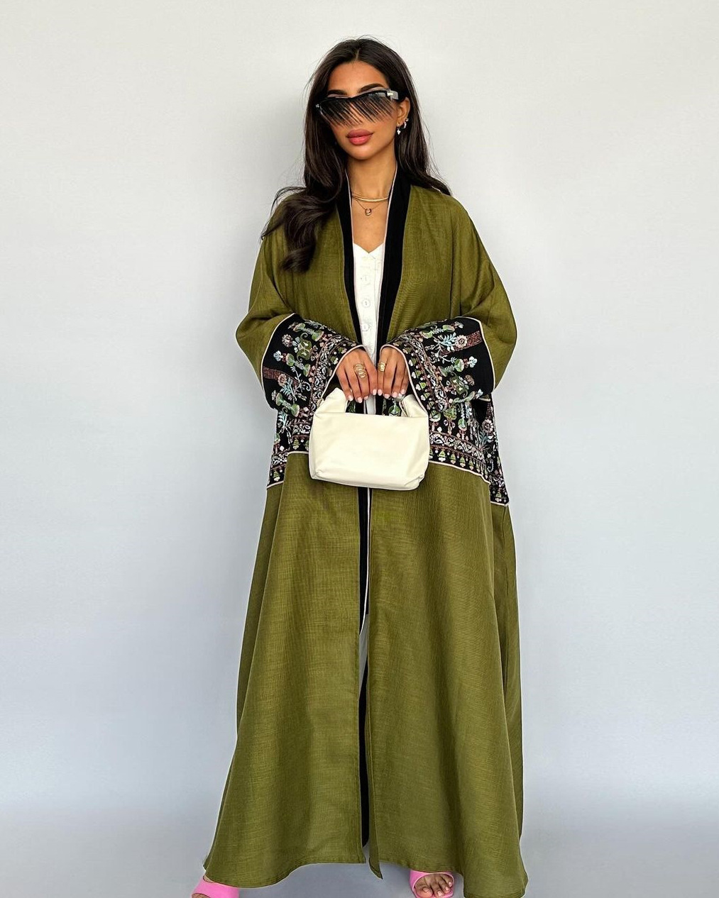 Amira Al Layali - Abaya