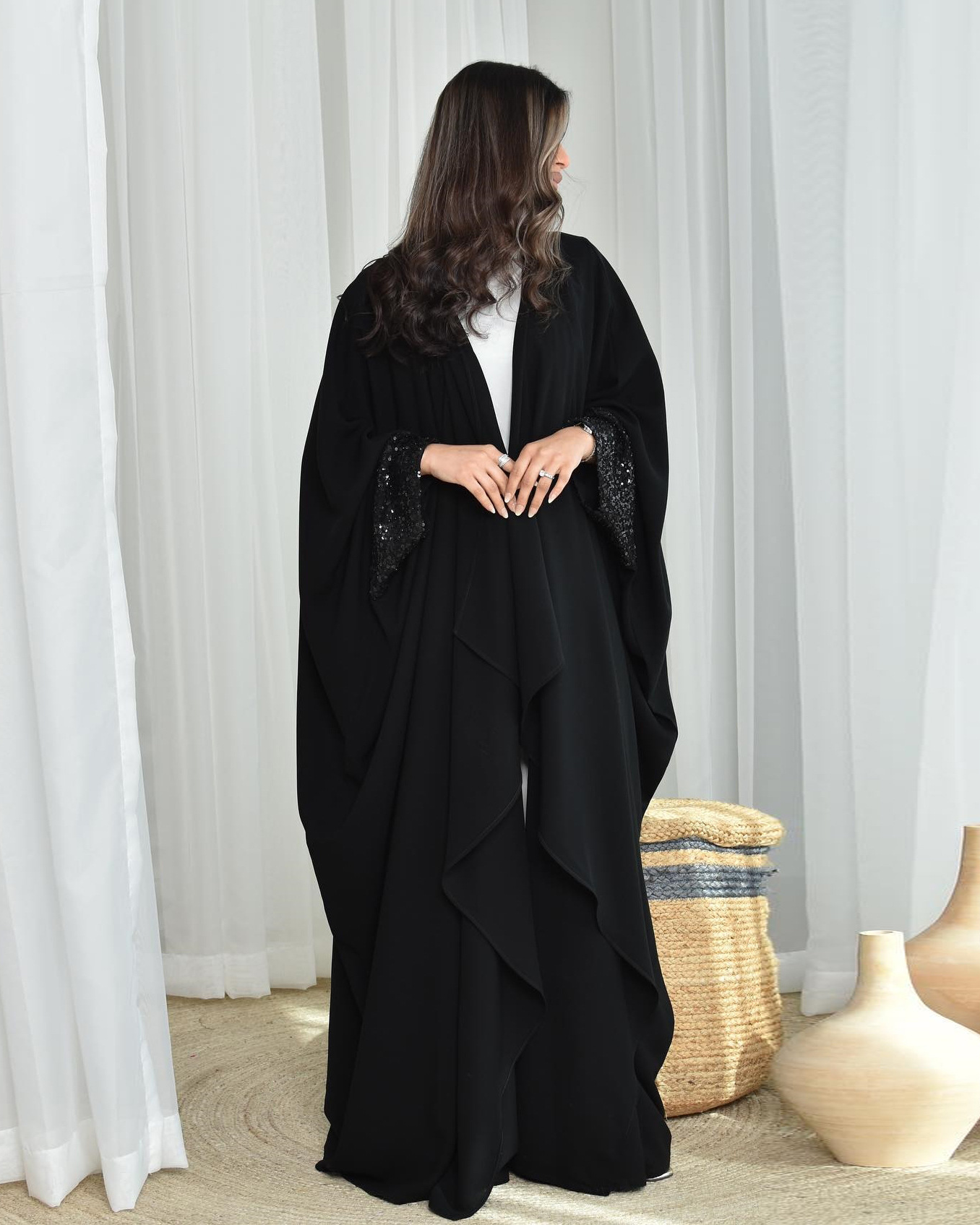 Sahar Al Fajr - Abaya