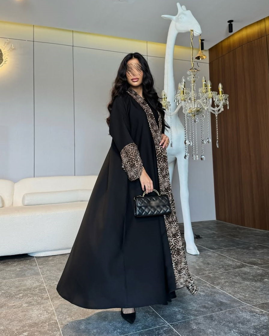 Leen Al Hadee - Abaya With Hijaab