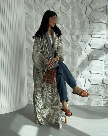 Sana Al Jamal - Abaya