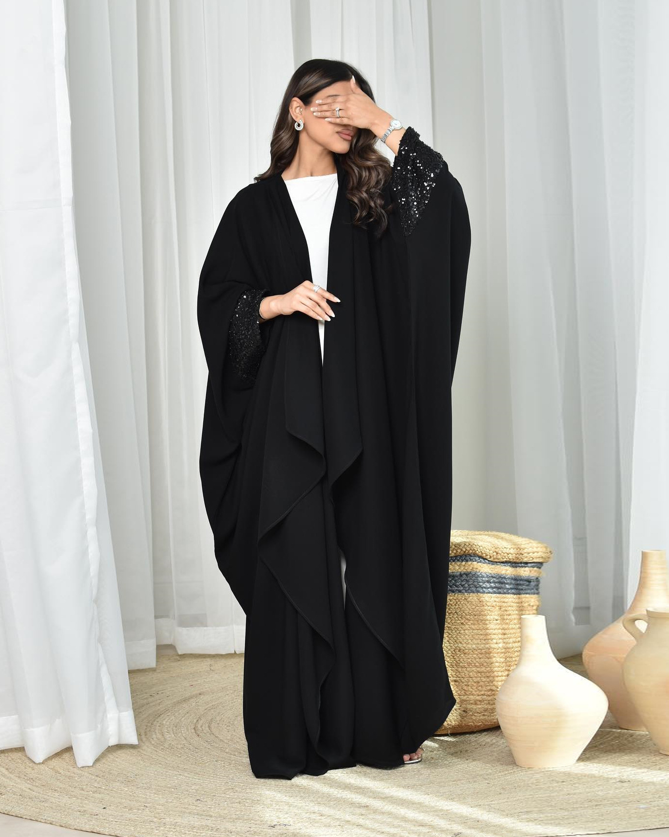 Sahar Al Fajr - Abaya