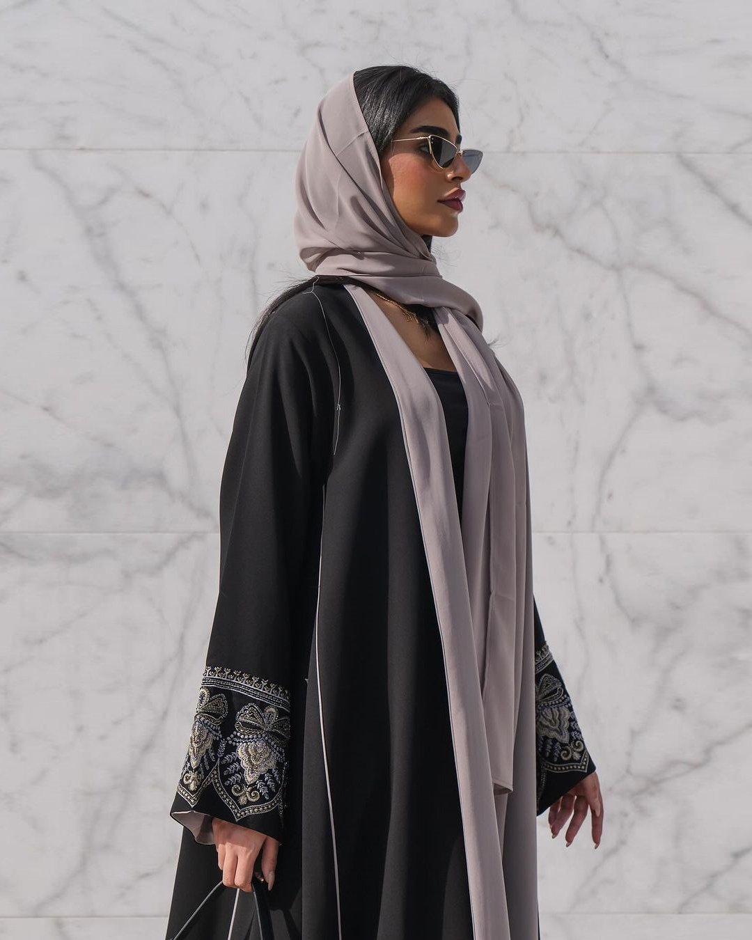 Talia Al Jamal - Abaya