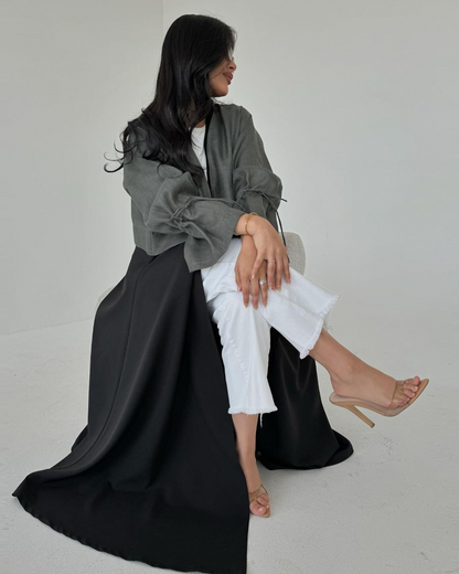 Lina Al Joud - Abaya