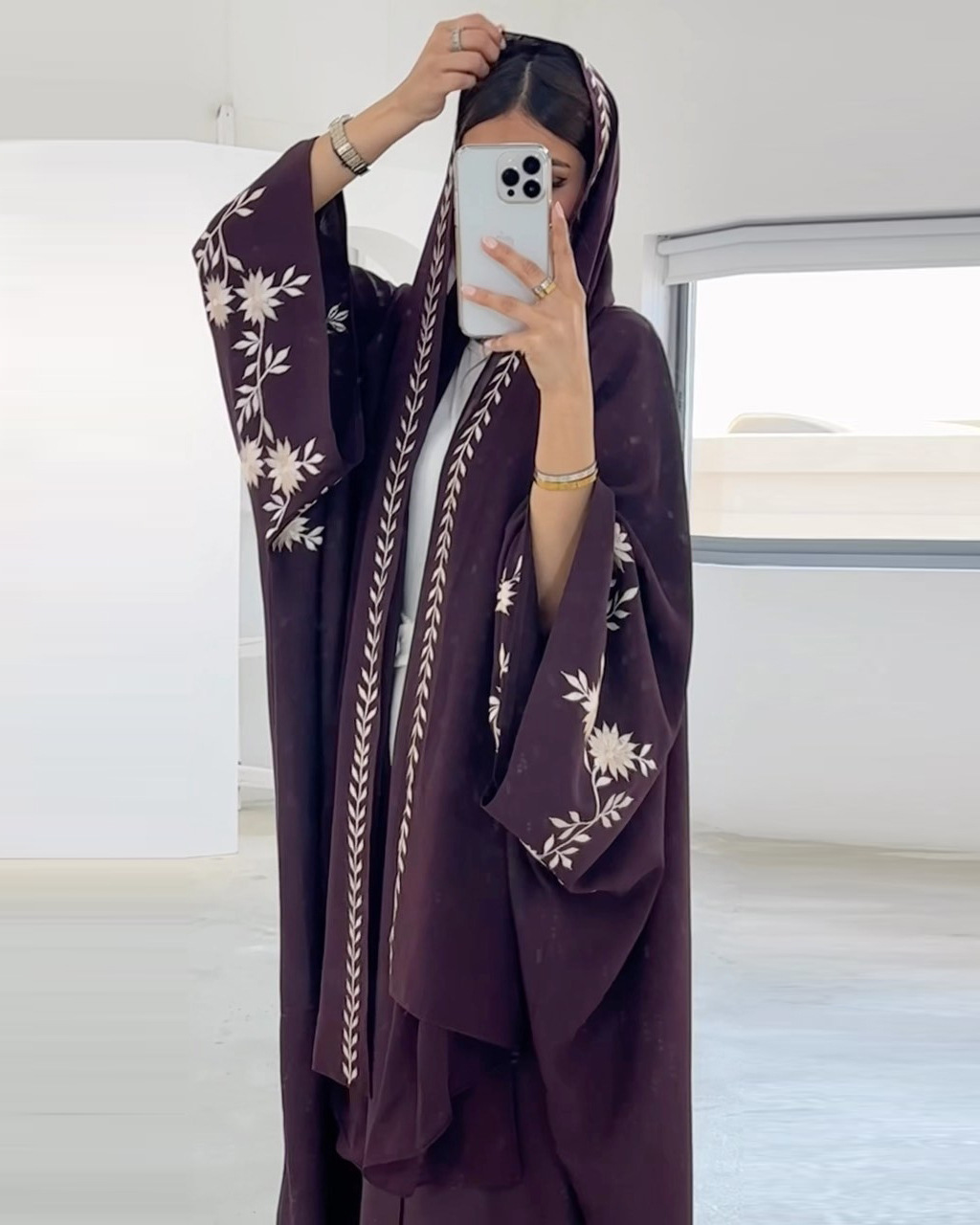 Nura Al Jamal - Abaya With Hijaab