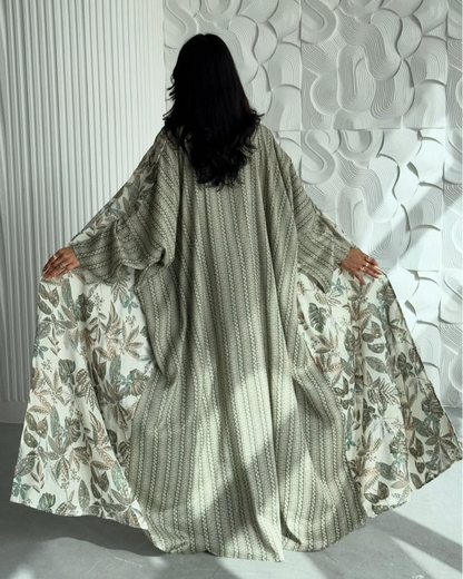 Sana Al Jamal - Abaya