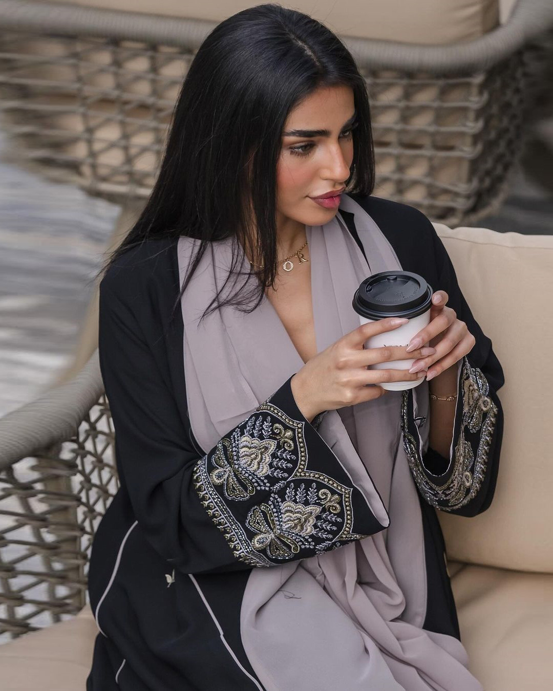 Talia Al Jamal - Abaya