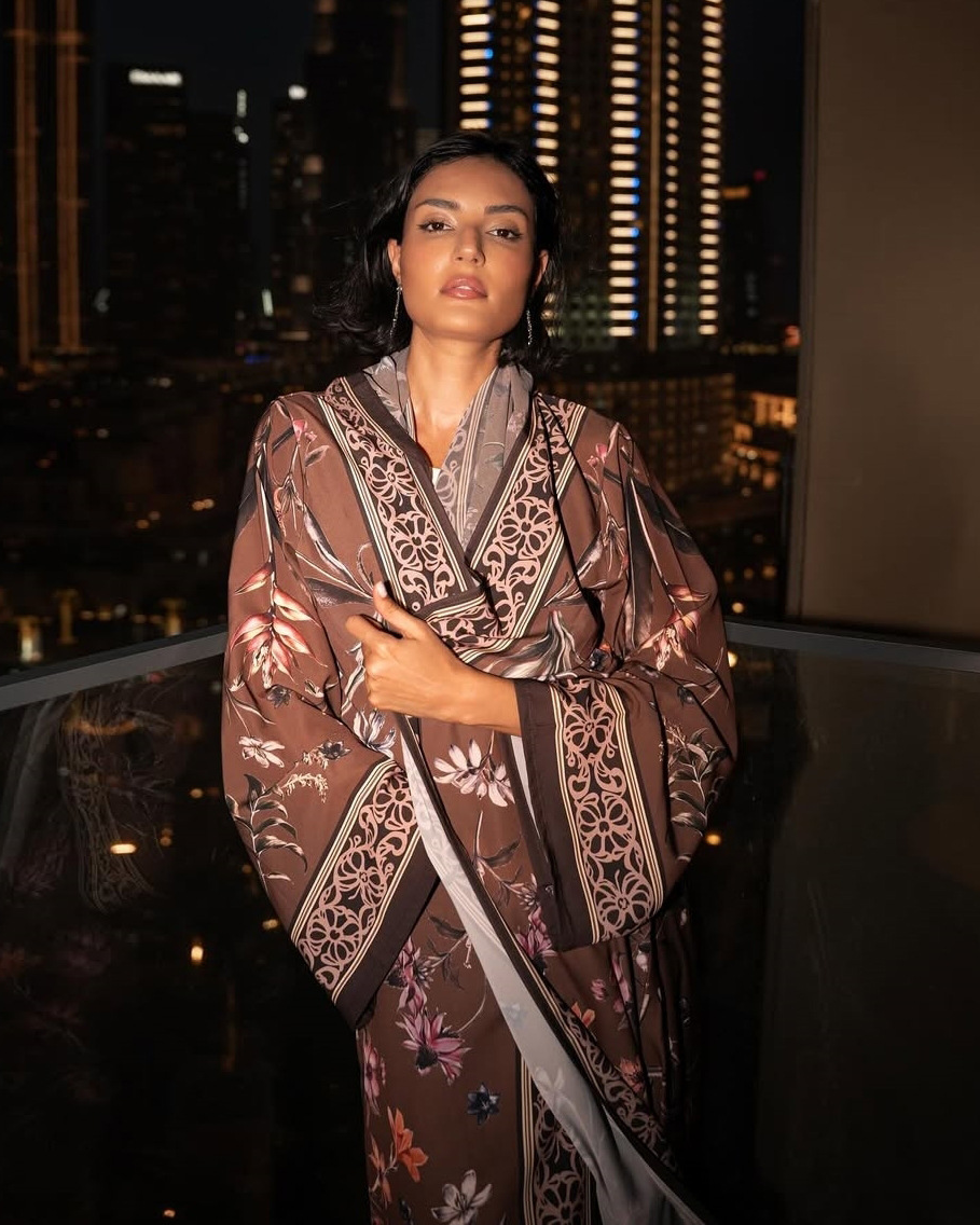 Sumaya Al Ward - Abaya With Hijaab