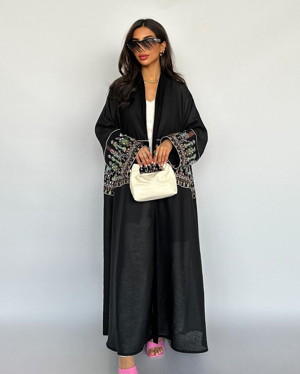 Amira Al Layali - Abaya