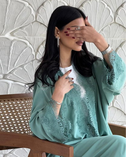 Amina Al Nada - Abaya