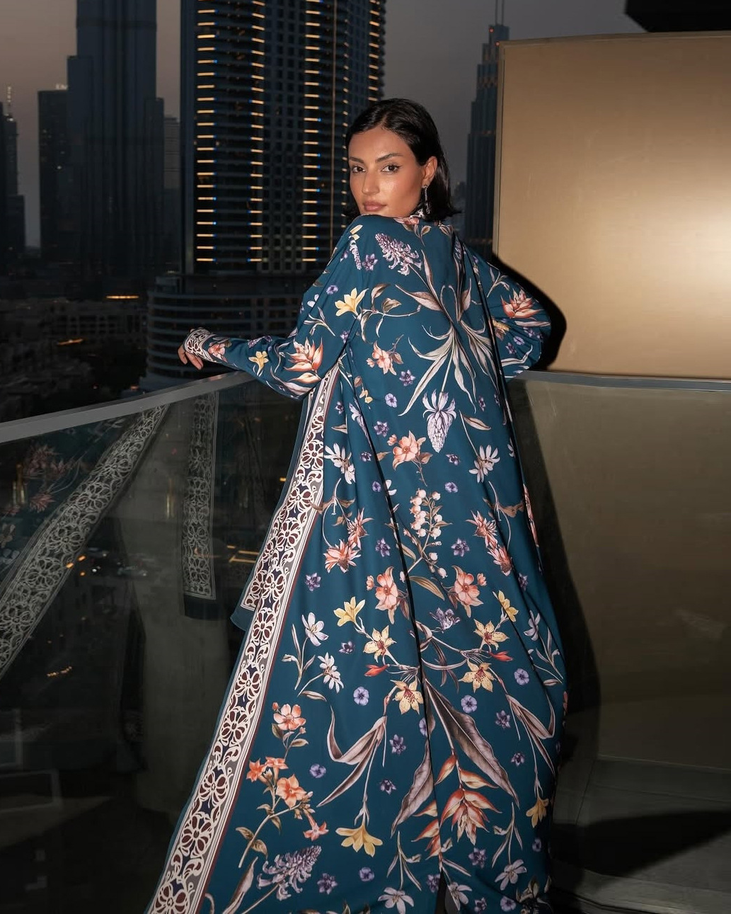 Sumaya Al Ward - Abaya With Hijaab