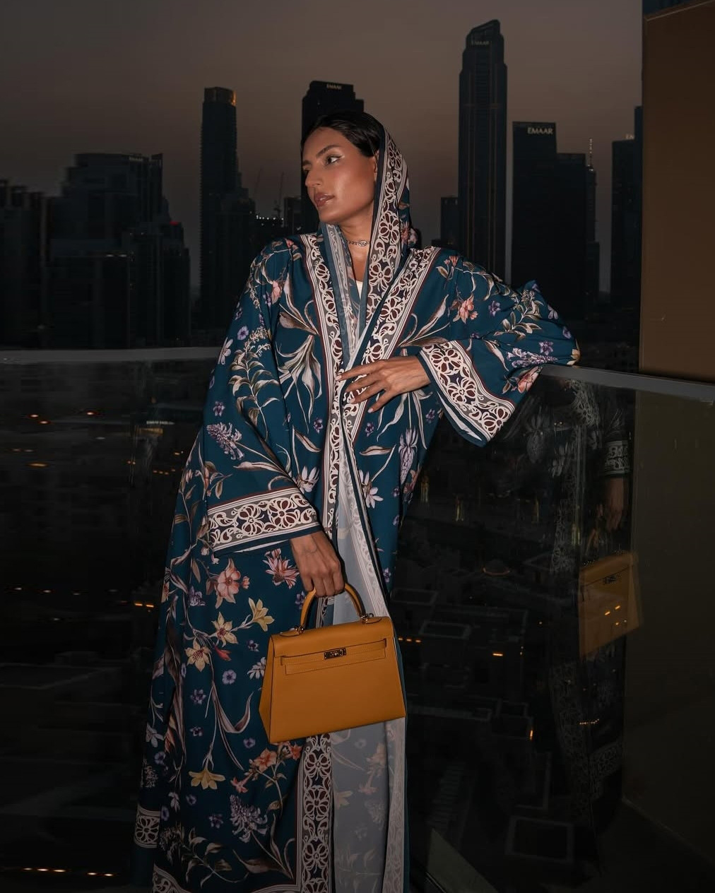 Sumaya Al Ward - Abaya With Hijaab